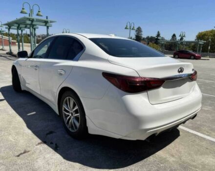 Белый Инфинити Q50, объемом двигателя 3 л и пробегом 28 тыс. км за 8500 $, фото 3 на Automoto.ua