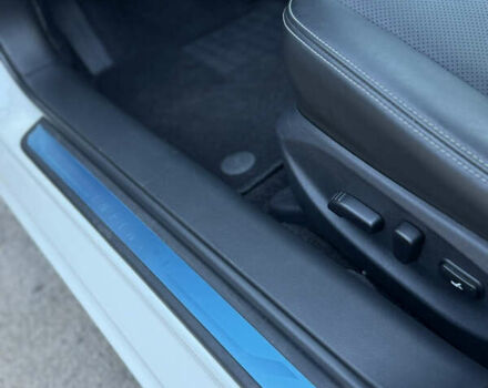 Белый Инфинити Q50, объемом двигателя 3 л и пробегом 1 тыс. км за 24500 $, фото 34 на Automoto.ua