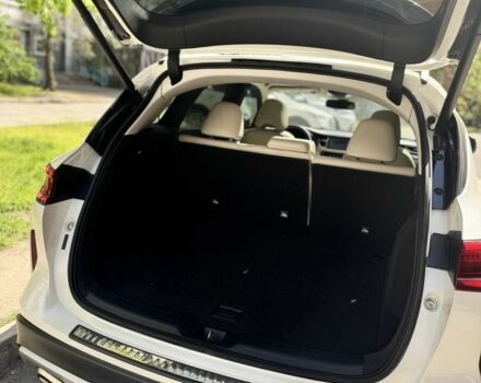 Белый Инфинити Q50, объемом двигателя 2 л и пробегом 68 тыс. км за 28500 $, фото 7 на Automoto.ua