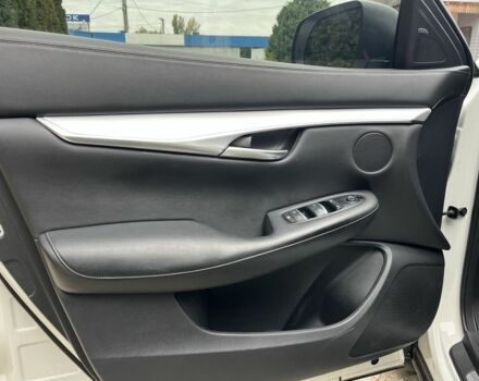 Белый Инфинити Q50, объемом двигателя 2 л и пробегом 198 тыс. км за 22999 $, фото 10 на Automoto.ua