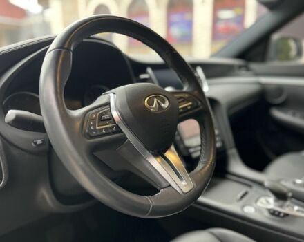 Белый Инфинити Q50, объемом двигателя 2 л и пробегом 198 тыс. км за 22999 $, фото 14 на Automoto.ua