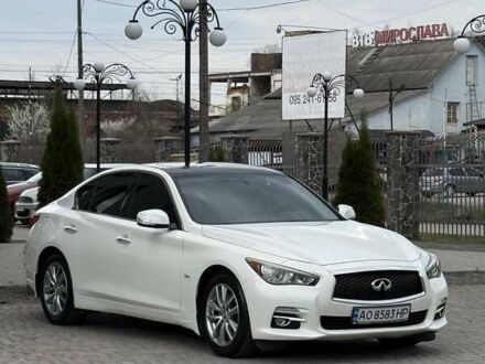 Белый Инфинити Q50, объемом двигателя 3 л и пробегом 109 тыс. км за 15800 $, фото 1 на Automoto.ua