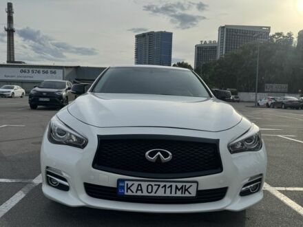 Білий Інфініті Q50, об'ємом двигуна 2 л та пробігом 99 тис. км за 17999 $, фото 1 на Automoto.ua