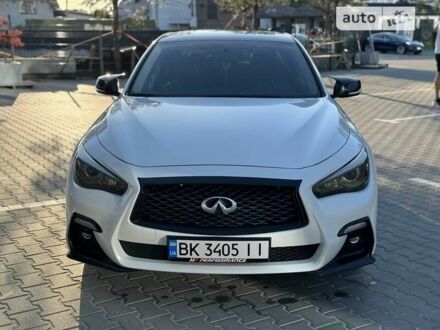 Білий Інфініті Q50, об'ємом двигуна 3 л та пробігом 118 тис. км за 23500 $, фото 1 на Automoto.ua