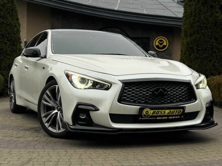 Белый Инфинити Q50, объемом двигателя 3 л и пробегом 60 тыс. км за 18800 $, фото 1 на Automoto.ua