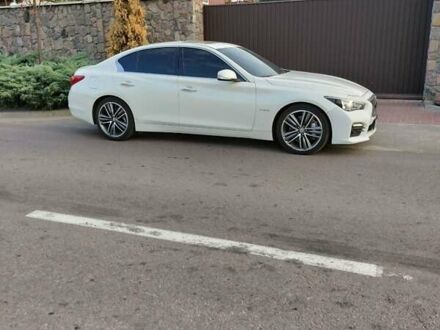 Инфинити Q50 2017 в Кременчуге на Automoto.ua Белый Инфинити Q50, объемом двигателя 3.5 л и пробегом 64 тыс. км за 20222 $, фото 1 на Automoto.ua