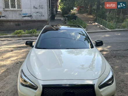 Білий Інфініті Q50, об'ємом двигуна 3 л та пробігом 88 тис. км за 18800 $, фото 1 на Automoto.ua