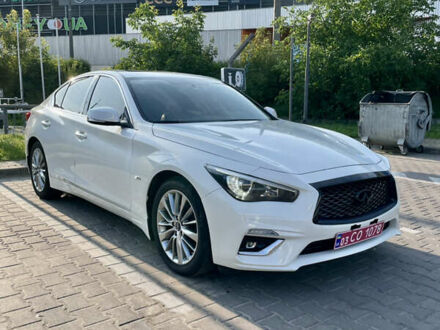 Білий Інфініті Q50, об'ємом двигуна 3 л та пробігом 145 тис. км за 18300 $, фото 1 на Automoto.ua