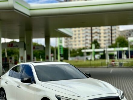 Білий Інфініті Q50, об'ємом двигуна 2 л та пробігом 121 тис. км за 19000 $, фото 1 на Automoto.ua