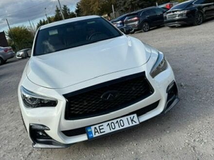 Білий Інфініті Q50, об'ємом двигуна 3 л та пробігом 95 тис. км за 30499 $, фото 1 на Automoto.ua