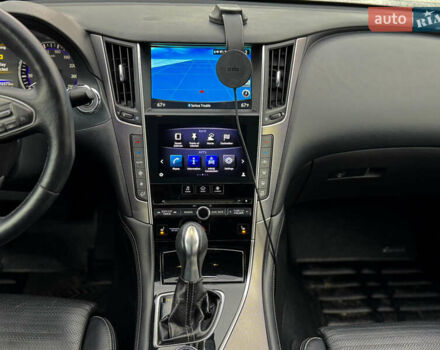 Черный Инфинити Q50, объемом двигателя 3.7 л и пробегом 202 тыс. км за 14000 $, фото 16 на Automoto.ua