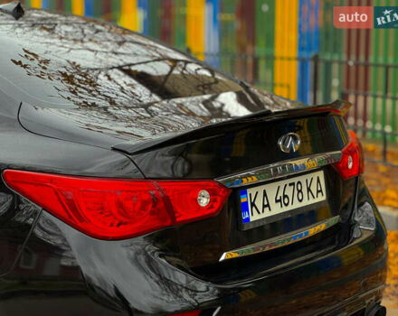 Черный Инфинити Q50, объемом двигателя 3.7 л и пробегом 202 тыс. км за 14000 $, фото 12 на Automoto.ua