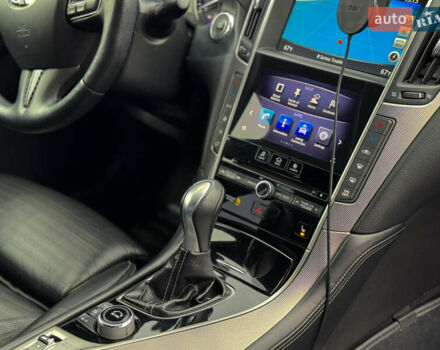 Черный Инфинити Q50, объемом двигателя 3.7 л и пробегом 202 тыс. км за 14000 $, фото 17 на Automoto.ua