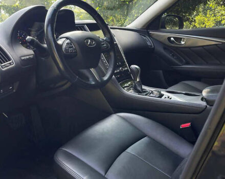 Чорний Інфініті Q50, об'ємом двигуна 3.7 л та пробігом 137 тис. км за 14000 $, фото 37 на Automoto.ua