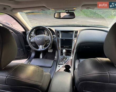Черный Инфинити Q50, объемом двигателя 3.5 л и пробегом 149 тыс. км за 15499 $, фото 5 на Automoto.ua
