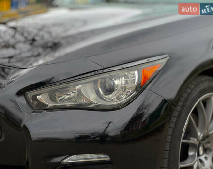 Черный Инфинити Q50, объемом двигателя 3.7 л и пробегом 202 тыс. км за 14000 $, фото 4 на Automoto.ua