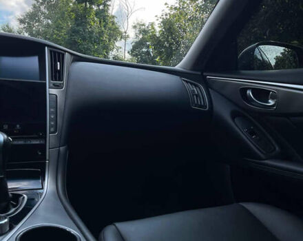 Чорний Інфініті Q50, об'ємом двигуна 3.7 л та пробігом 137 тис. км за 14000 $, фото 18 на Automoto.ua