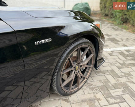 Чорний Інфініті Q50, об'ємом двигуна 3.5 л та пробігом 261 тис. км за 14300 $, фото 11 на Automoto.ua