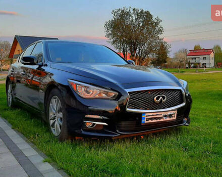 Черный Инфинити Q50, объемом двигателя 3.5 л и пробегом 130 тыс. км за 15000 $, фото 1 на Automoto.ua