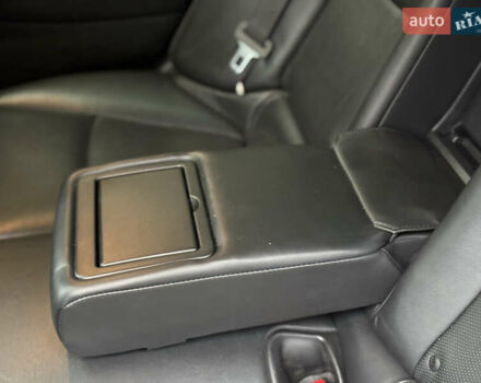 Черный Инфинити Q50, объемом двигателя 3.7 л и пробегом 150 тыс. км за 14650 $, фото 37 на Automoto.ua