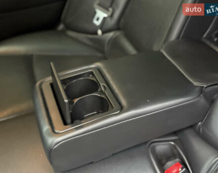 Черный Инфинити Q50, объемом двигателя 3.7 л и пробегом 150 тыс. км за 14650 $, фото 38 на Automoto.ua