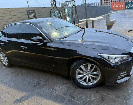 Черный Инфинити Q50, объемом двигателя 2.14 л и пробегом 220 тыс. км за 12890 $, фото 2 на Automoto.ua