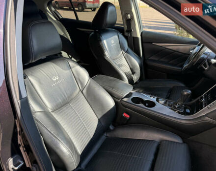 Черный Инфинити Q50, объемом двигателя 2.14 л и пробегом 205 тыс. км за 14600 $, фото 31 на Automoto.ua