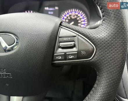 Черный Инфинити Q50, объемом двигателя 3.7 л и пробегом 150 тыс. км за 14650 $, фото 30 на Automoto.ua