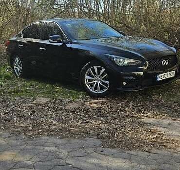 Чорний Інфініті Q50, об'ємом двигуна 0 л та пробігом 165 тис. км за 15400 $, фото 1 на Automoto.ua