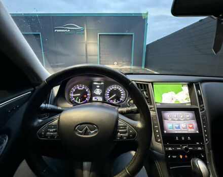 Черный Инфинити Q50, объемом двигателя 2.14 л и пробегом 220 тыс. км за 12890 $, фото 7 на Automoto.ua