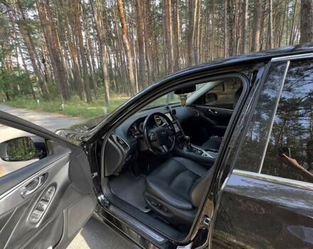 Черный Инфинити Q50, объемом двигателя 3.7 л и пробегом 209 тыс. км за 15000 $, фото 84 на Automoto.ua