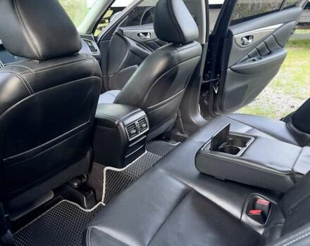 Черный Инфинити Q50, объемом двигателя 3.7 л и пробегом 209 тыс. км за 15000 $, фото 57 на Automoto.ua