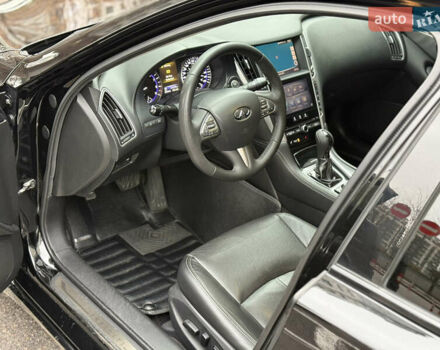 Черный Инфинити Q50, объемом двигателя 3.7 л и пробегом 150 тыс. км за 14650 $, фото 18 на Automoto.ua