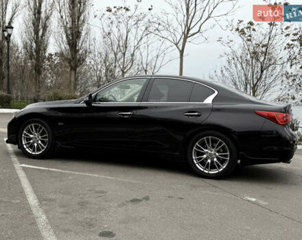 Черный Инфинити Q50, объемом двигателя 1.99 л и пробегом 140 тыс. км за 15500 $, фото 8 на Automoto.ua