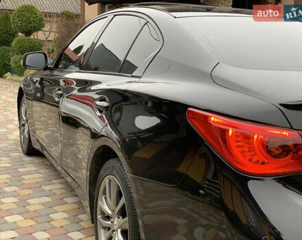 Черный Инфинити Q50, объемом двигателя 2.14 л и пробегом 190 тыс. км за 13350 $, фото 33 на Automoto.ua