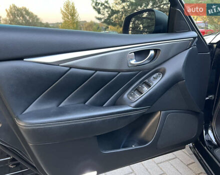 Чорний Інфініті Q50, об'ємом двигуна 3.7 л та пробігом 124 тис. км за 18400 $, фото 41 на Automoto.ua