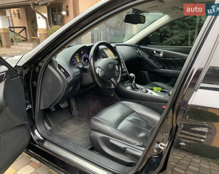 Черный Инфинити Q50, объемом двигателя 2.14 л и пробегом 190 тыс. км за 13350 $, фото 48 на Automoto.ua