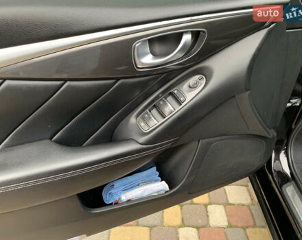 Черный Инфинити Q50, объемом двигателя 2.14 л и пробегом 190 тыс. км за 13350 $, фото 52 на Automoto.ua