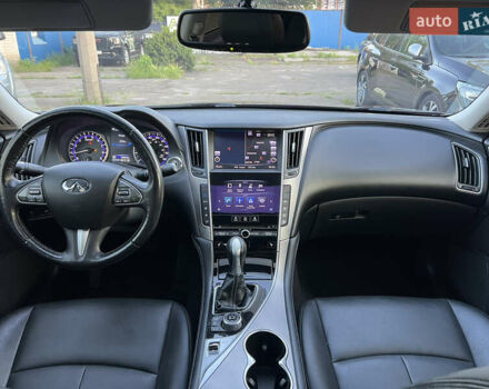 Чорний Інфініті Q50, об'ємом двигуна 3.7 л та пробігом 90 тис. км за 15950 $, фото 34 на Automoto.ua