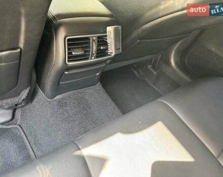 Черный Инфинити Q50, объемом двигателя 3.7 л и пробегом 158 тыс. км за 13500 $, фото 24 на Automoto.ua