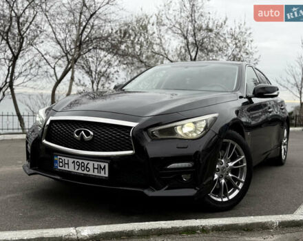 Черный Инфинити Q50, объемом двигателя 1.99 л и пробегом 140 тыс. км за 15500 $, фото 1 на Automoto.ua