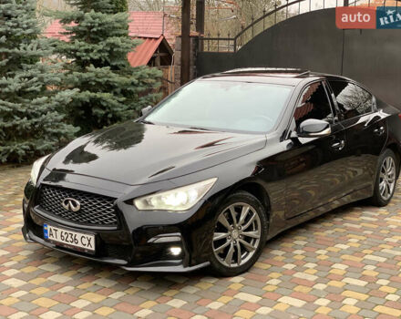 Черный Инфинити Q50, объемом двигателя 2.14 л и пробегом 190 тыс. км за 13350 $, фото 3 на Automoto.ua