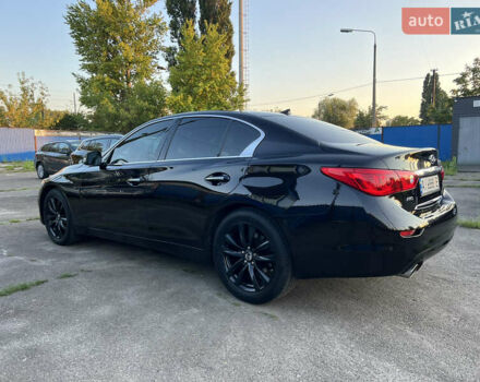 Чорний Інфініті Q50, об'ємом двигуна 3.7 л та пробігом 90 тис. км за 15950 $, фото 8 на Automoto.ua