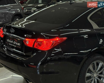 Черный Инфинити Q50, объемом двигателя 3 л и пробегом 137 тыс. км за 15499 $, фото 10 на Automoto.ua