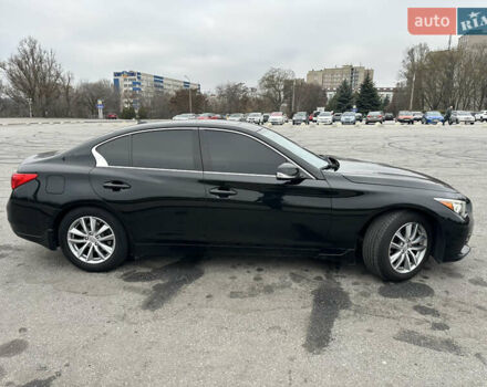 Черный Инфинити Q50, объемом двигателя 3 л и пробегом 80 тыс. км за 13300 $, фото 4 на Automoto.ua