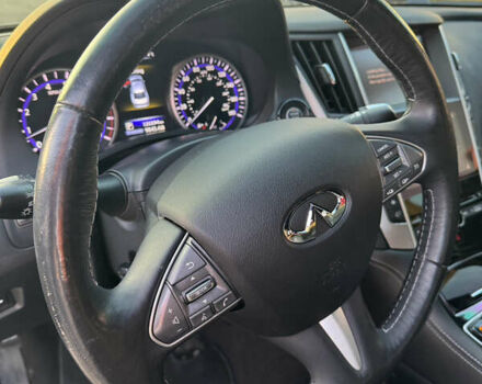 Чорний Інфініті Q50, об'ємом двигуна 3 л та пробігом 142 тис. км за 12500 $, фото 25 на Automoto.ua