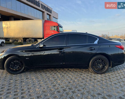 Чорний Інфініті Q50, об'ємом двигуна 3 л та пробігом 142 тис. км за 12500 $, фото 3 на Automoto.ua