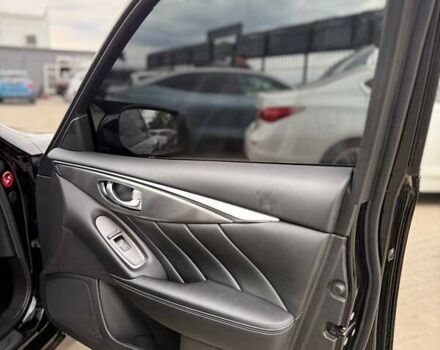 Черный Инфинити Q50, объемом двигателя 3.5 л и пробегом 149 тыс. км за 16999 $, фото 14 на Automoto.ua