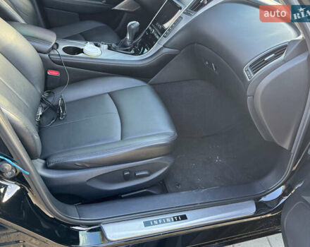 Черный Инфинити Q50, объемом двигателя 3 л и пробегом 175 тыс. км за 13700 $, фото 5 на Automoto.ua