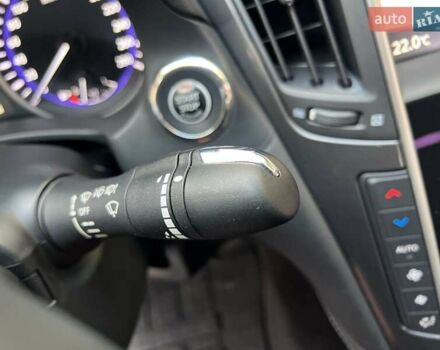 Черный Инфинити Q50, объемом двигателя 2 л и пробегом 53 тыс. км за 18900 $, фото 83 на Automoto.ua